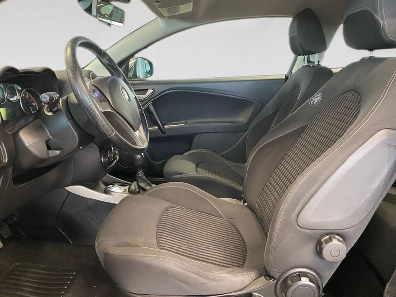 Alfa Romeo MiTo usata a Torino (6)