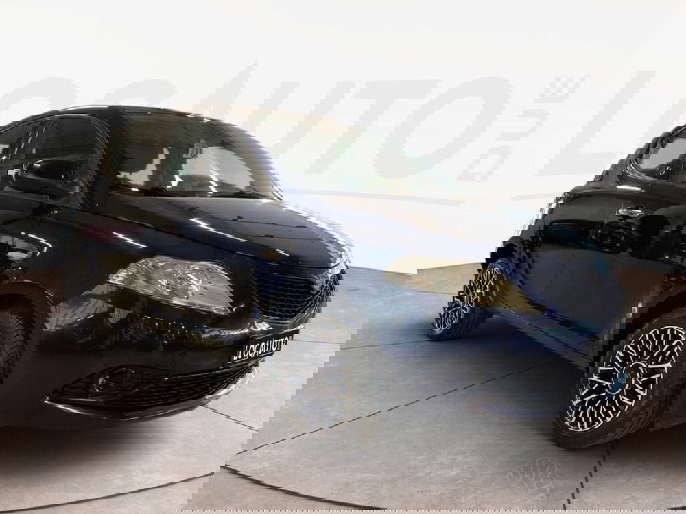 Lancia Ypsilon usata a Torino (3)