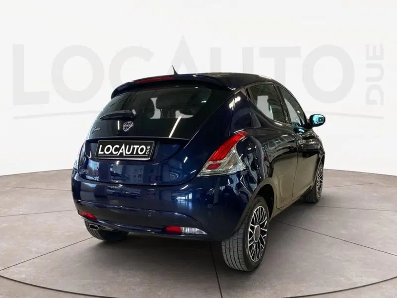 Lancia Ypsilon usata a Torino (4)