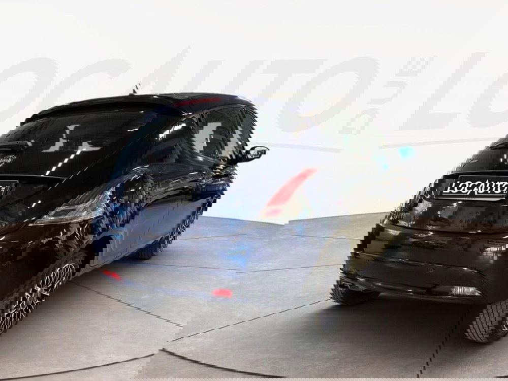 Lancia Ypsilon usata a Torino (4)