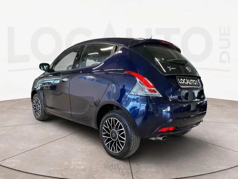 Lancia Ypsilon usata a Torino (5)