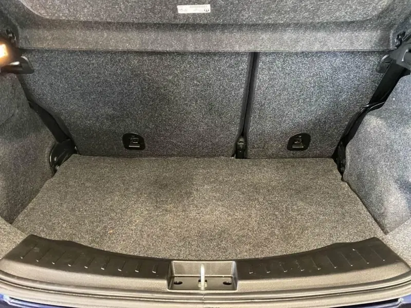 Lancia Ypsilon usata a Torino (9)