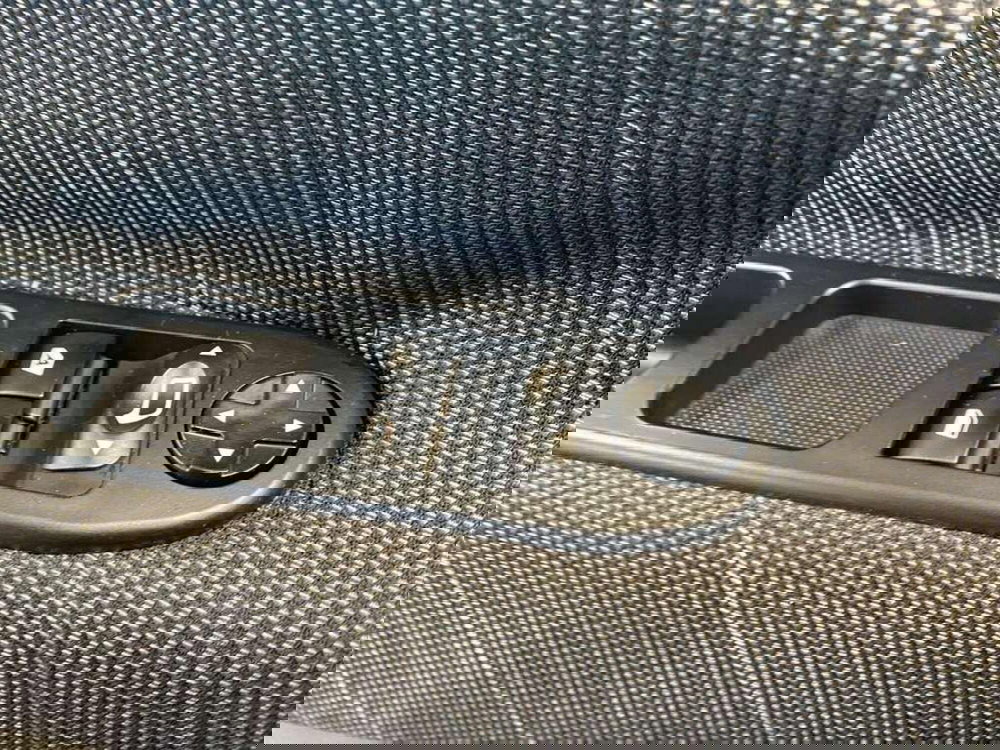 Peugeot 207 usata a Torino (14)