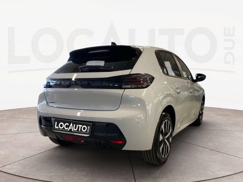 Peugeot 208 nuova a Torino (4)