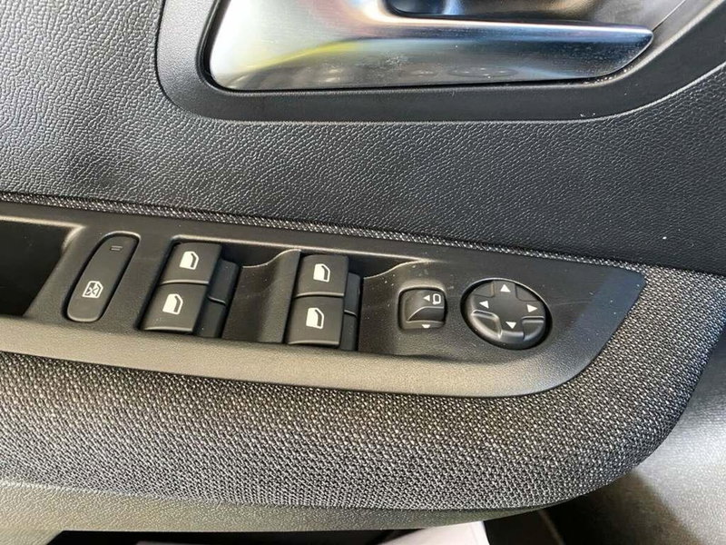 Peugeot 208 nuova a Torino (13)