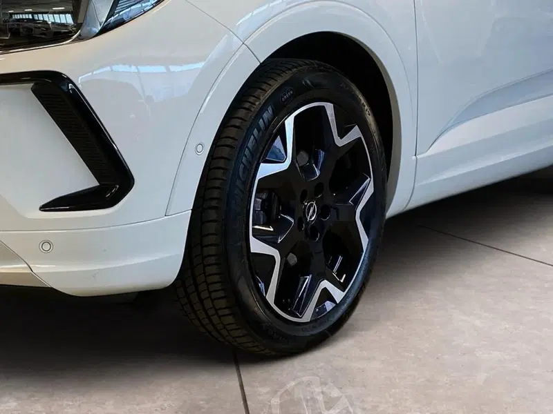 Opel Grandland nuova a Torino (15)