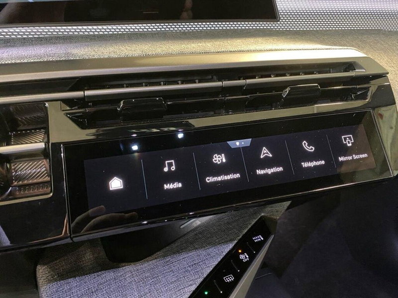 Peugeot 5008 nuova a Torino (11)