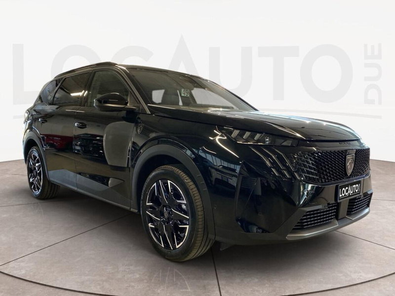 Peugeot 5008 nuova a Torino (3)