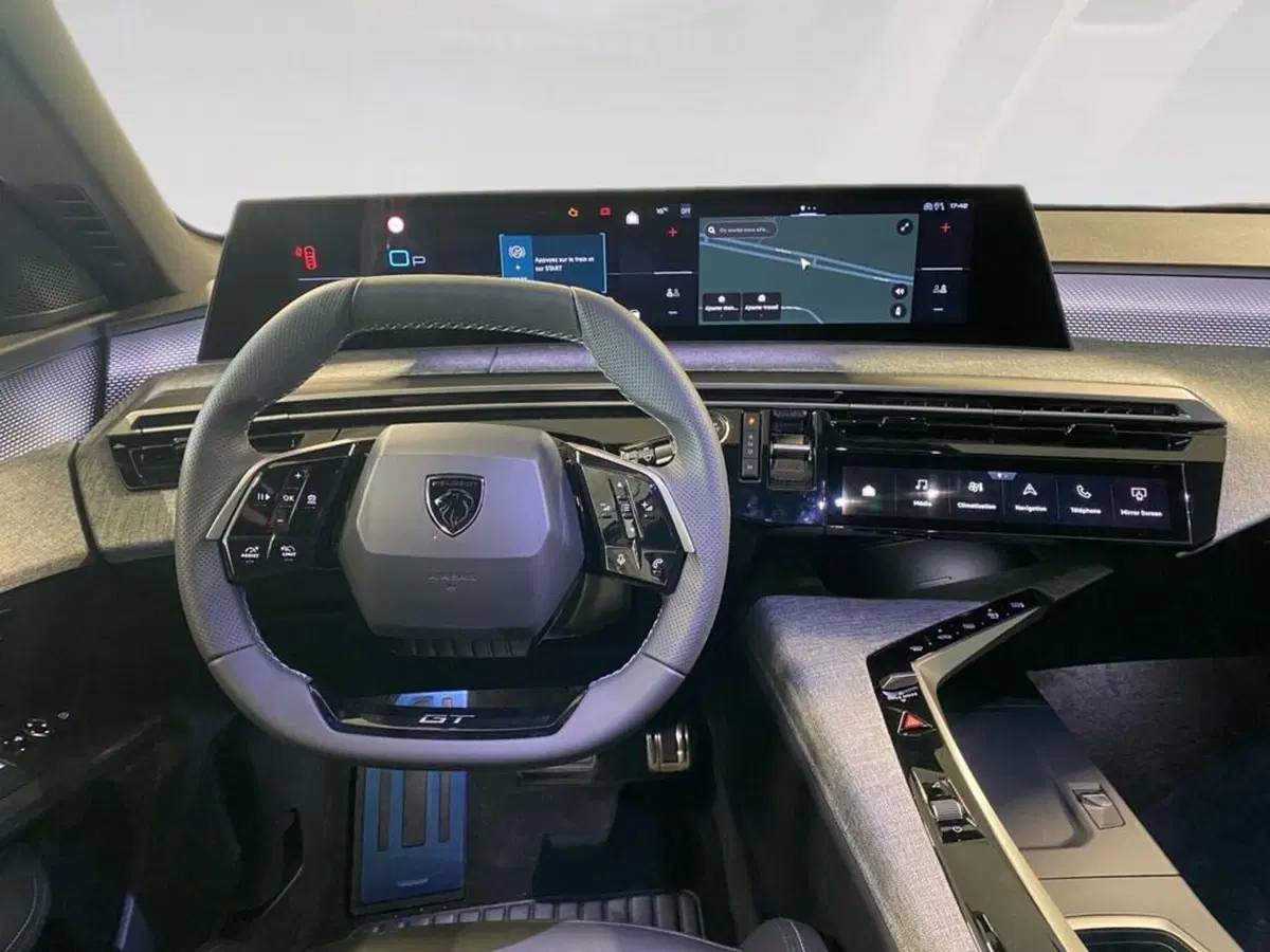 Peugeot 5008 nuova a Torino (6)