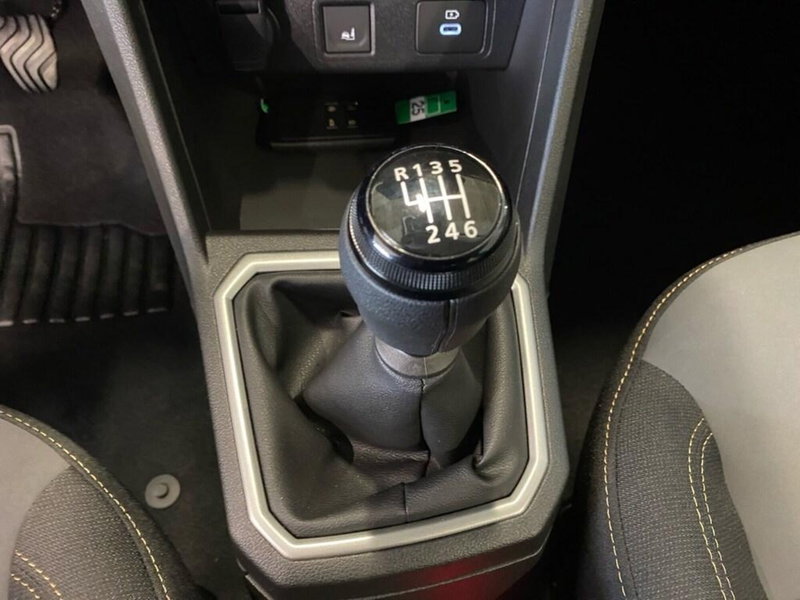 Dacia Sandero Stepway nuova a Torino (12)