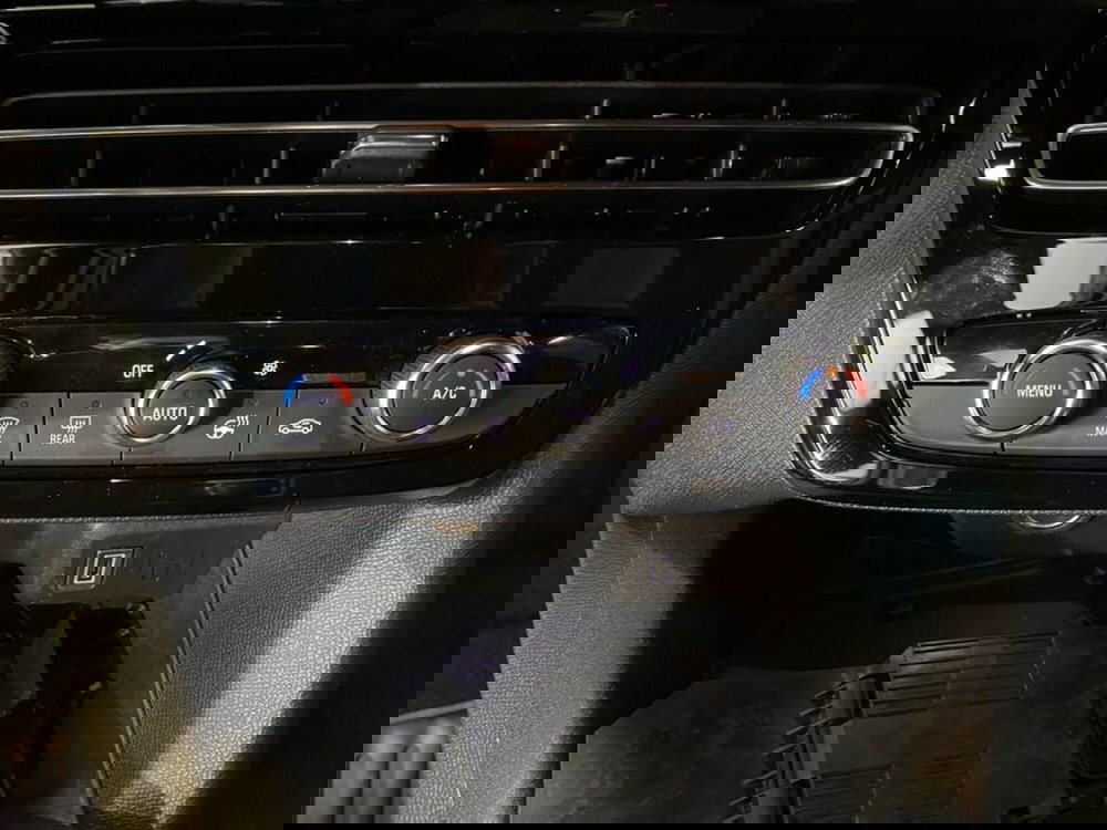 Opel Mokka nuova a Torino (11)