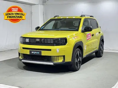 Fiat Grande Panda 44 kWh La Prima del 2025 usata a Montagna in Valtellina