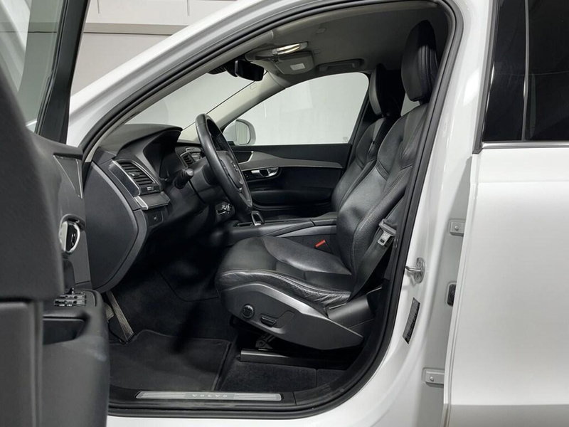 Volvo XC90 usata a Sondrio (10)