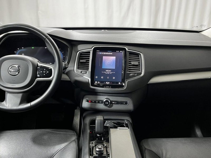 Volvo XC90 usata a Sondrio (12)