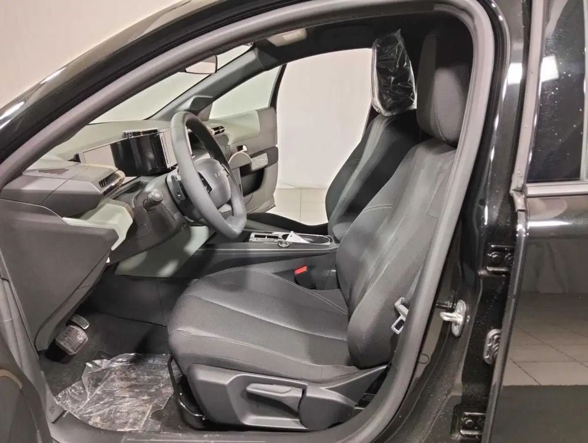 Lancia Ypsilon nuova a Sondrio (9)