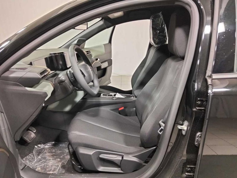 Lancia Ypsilon nuova a Sondrio (9)