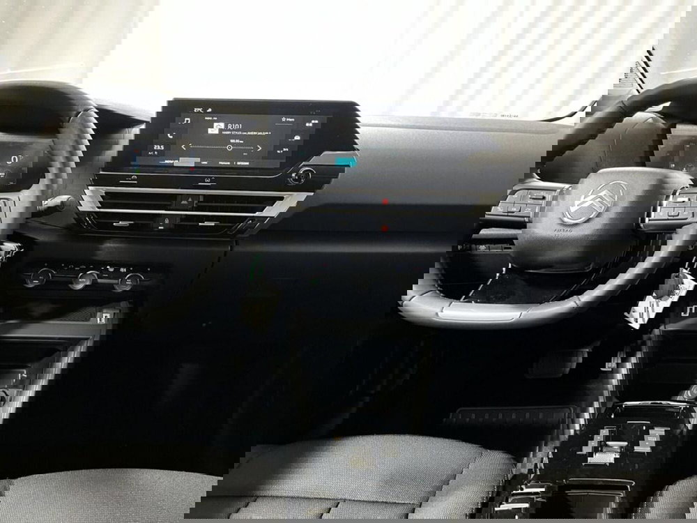 Citroen C4 nuova a Sondrio (14)