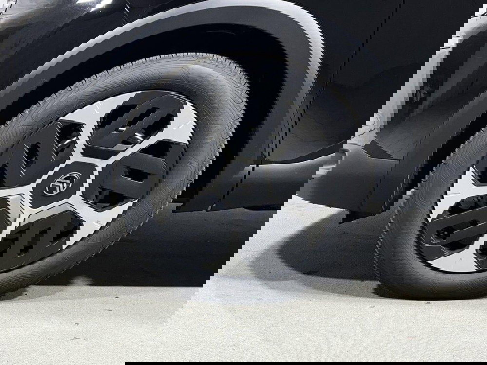 Citroen C4 nuova a Sondrio (9)