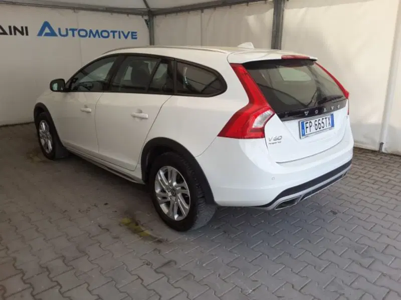 Volvo V60 Cross Country usata a Firenze (11)
