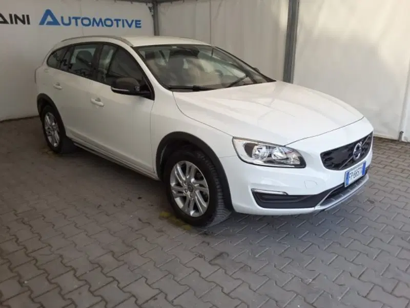 Volvo V60 Cross Country usata a Firenze (2)