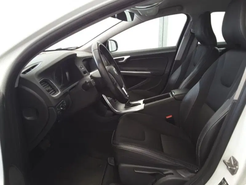 Volvo V60 Cross Country usata a Firenze (5)