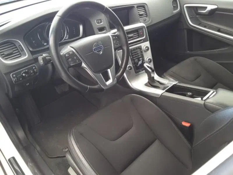 Volvo V60 Cross Country usata a Firenze (6)