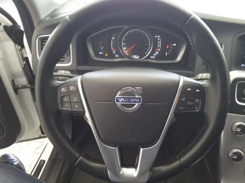 Volvo V60 Cross Country usata a Firenze (7)