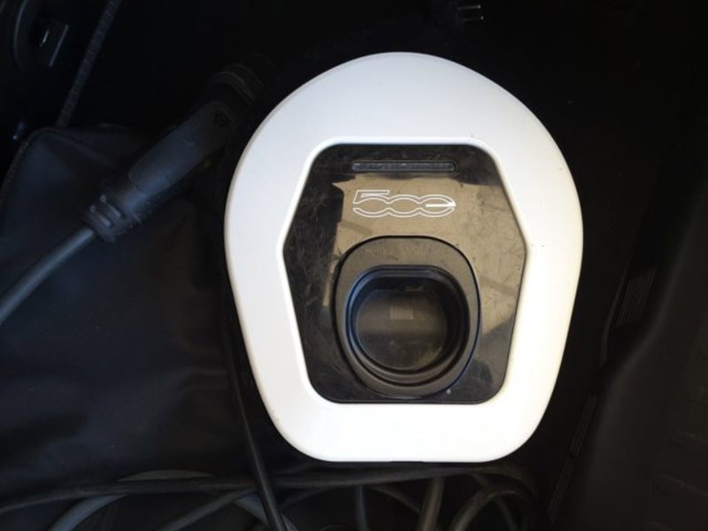 Fiat 500e usata a Firenze (15)