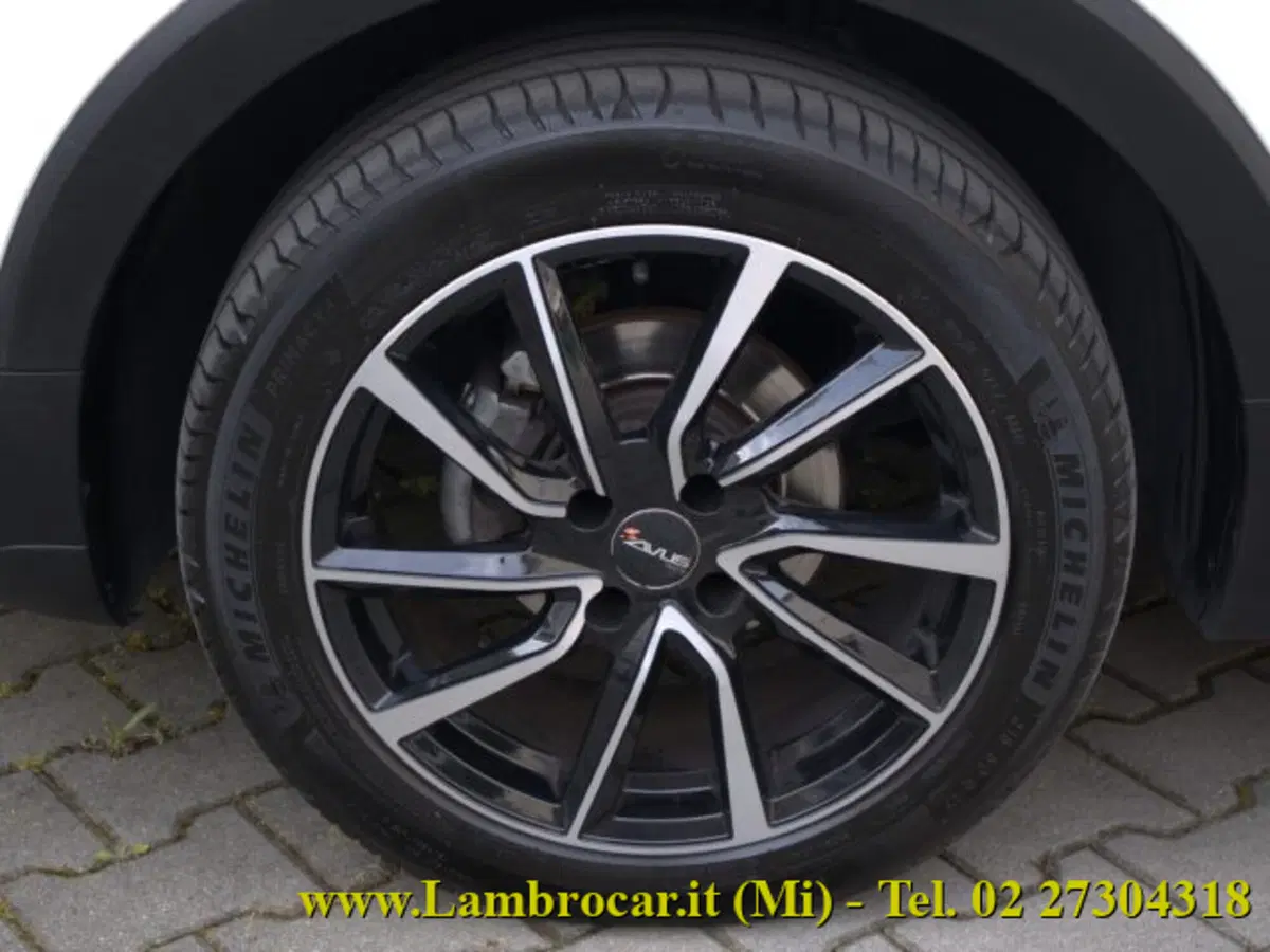 Opel Crossland X usata a Milano (14)