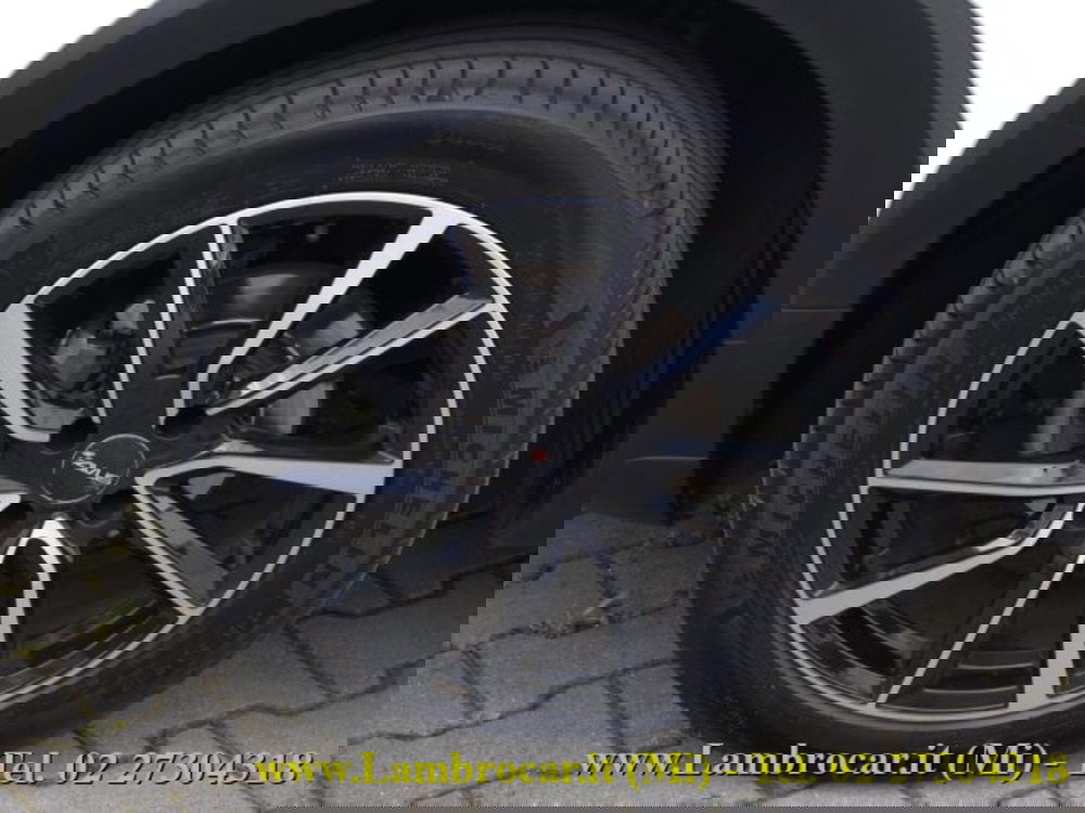 Opel Crossland X usata a Milano (14)