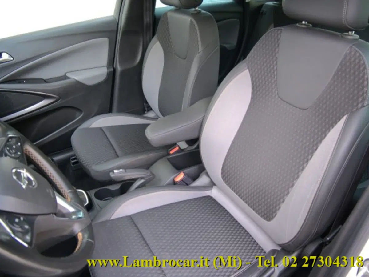 Opel Crossland X usata a Milano (4)