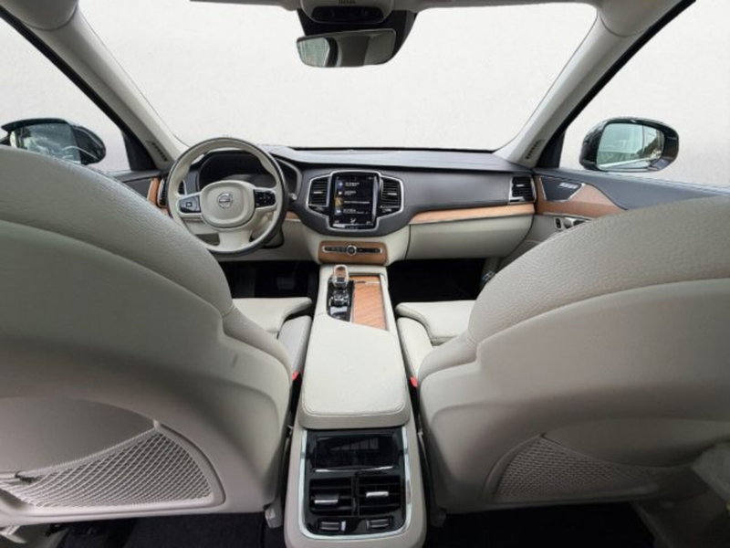 Volvo XC90 usata a Udine (11)