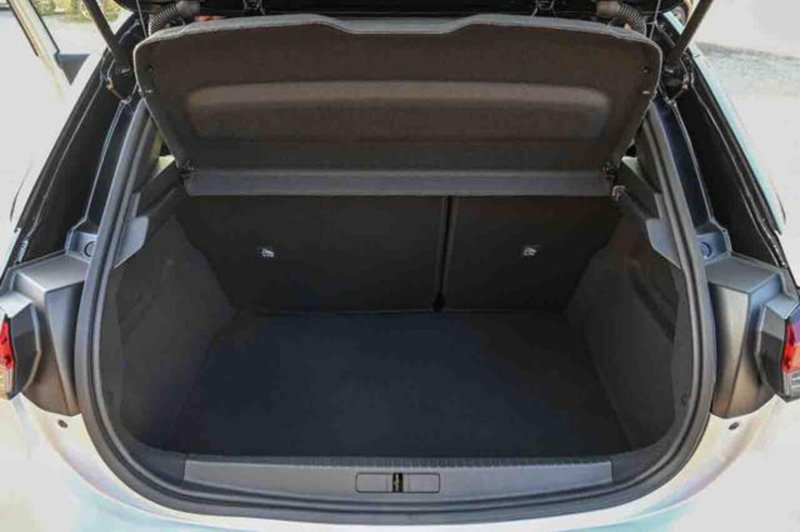 Opel Corsa usata a Torino (7)