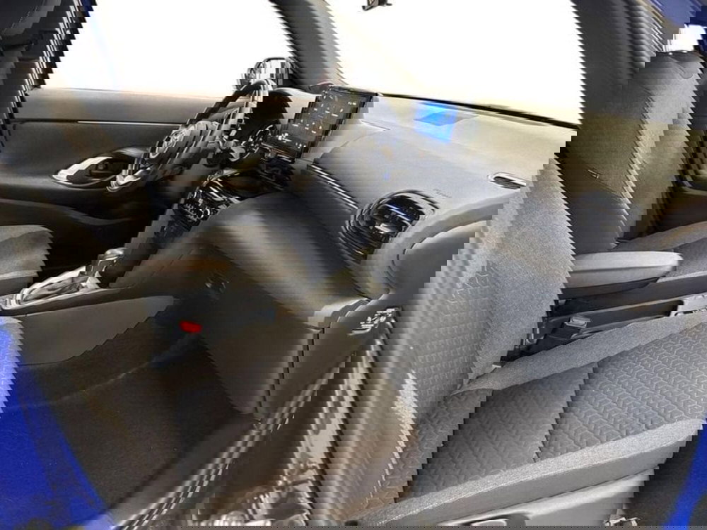 Toyota Yaris Cross usata a Prato (12)