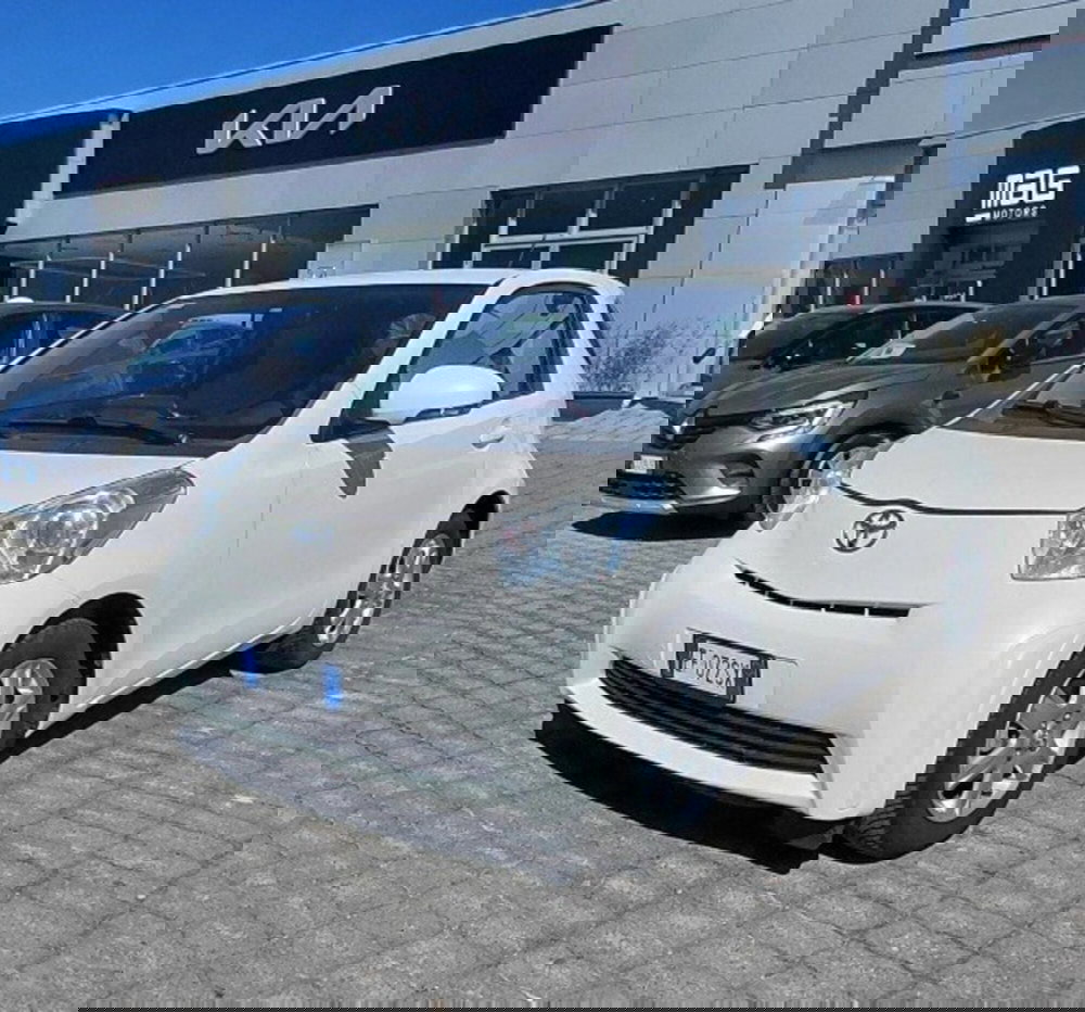 Toyota iQ usata a Cosenza