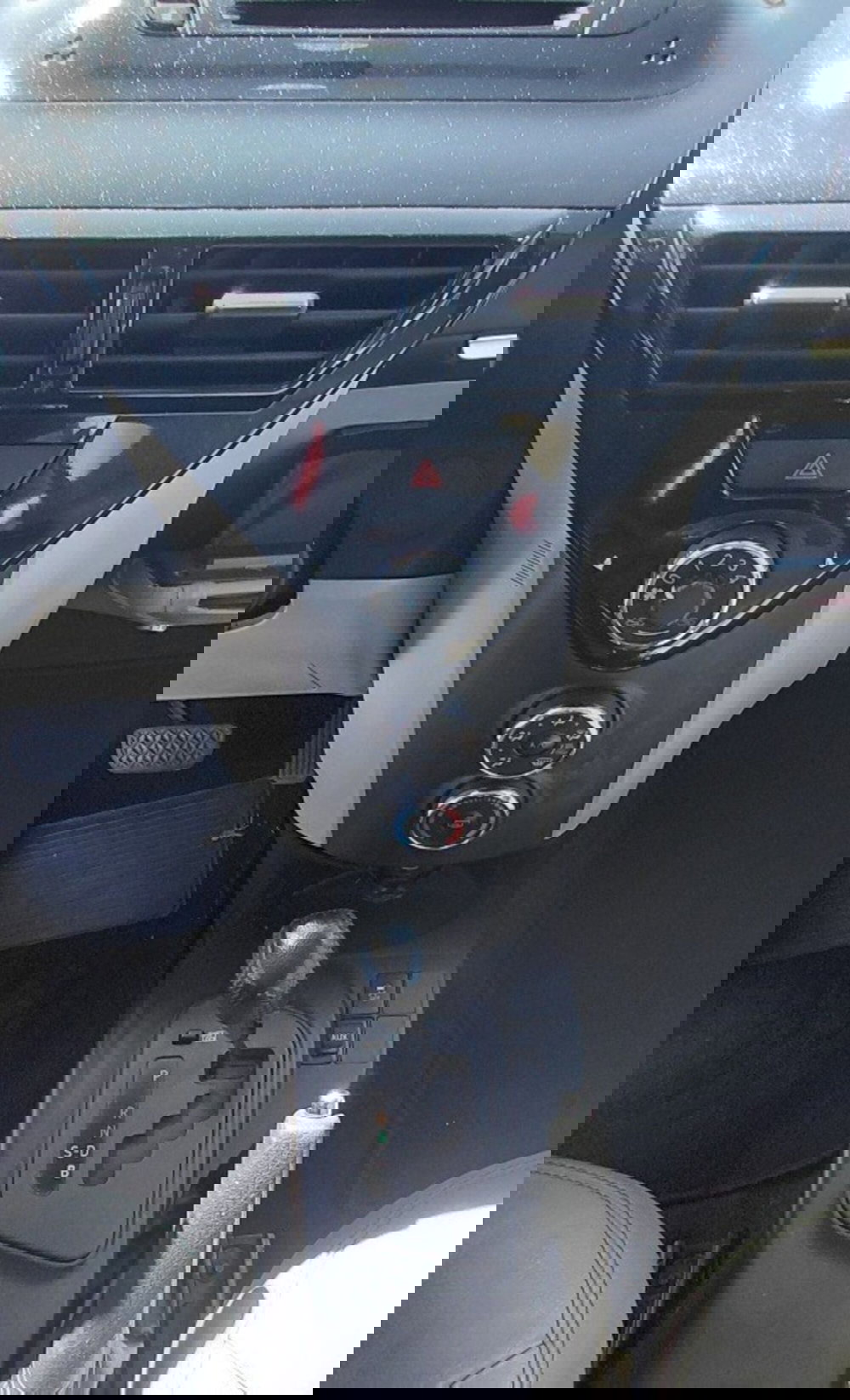 Toyota iQ usata a Cosenza (11)