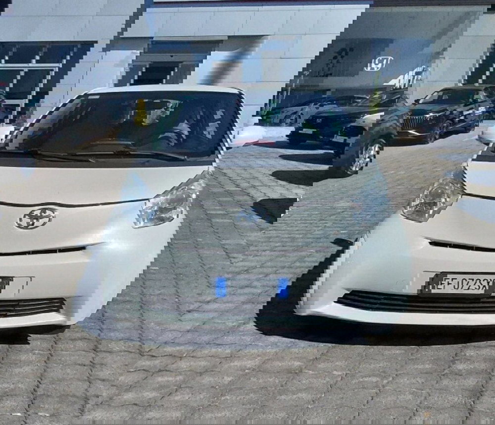 Toyota iQ usata a Cosenza (2)