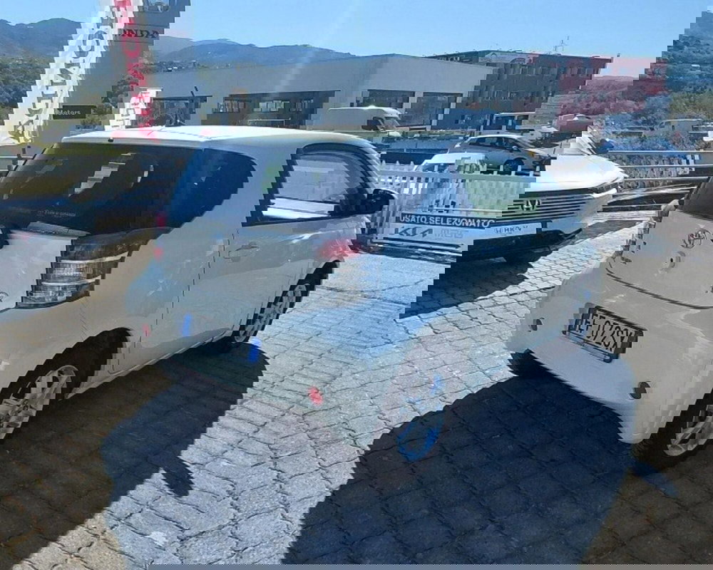 Toyota iQ usata a Cosenza (5)