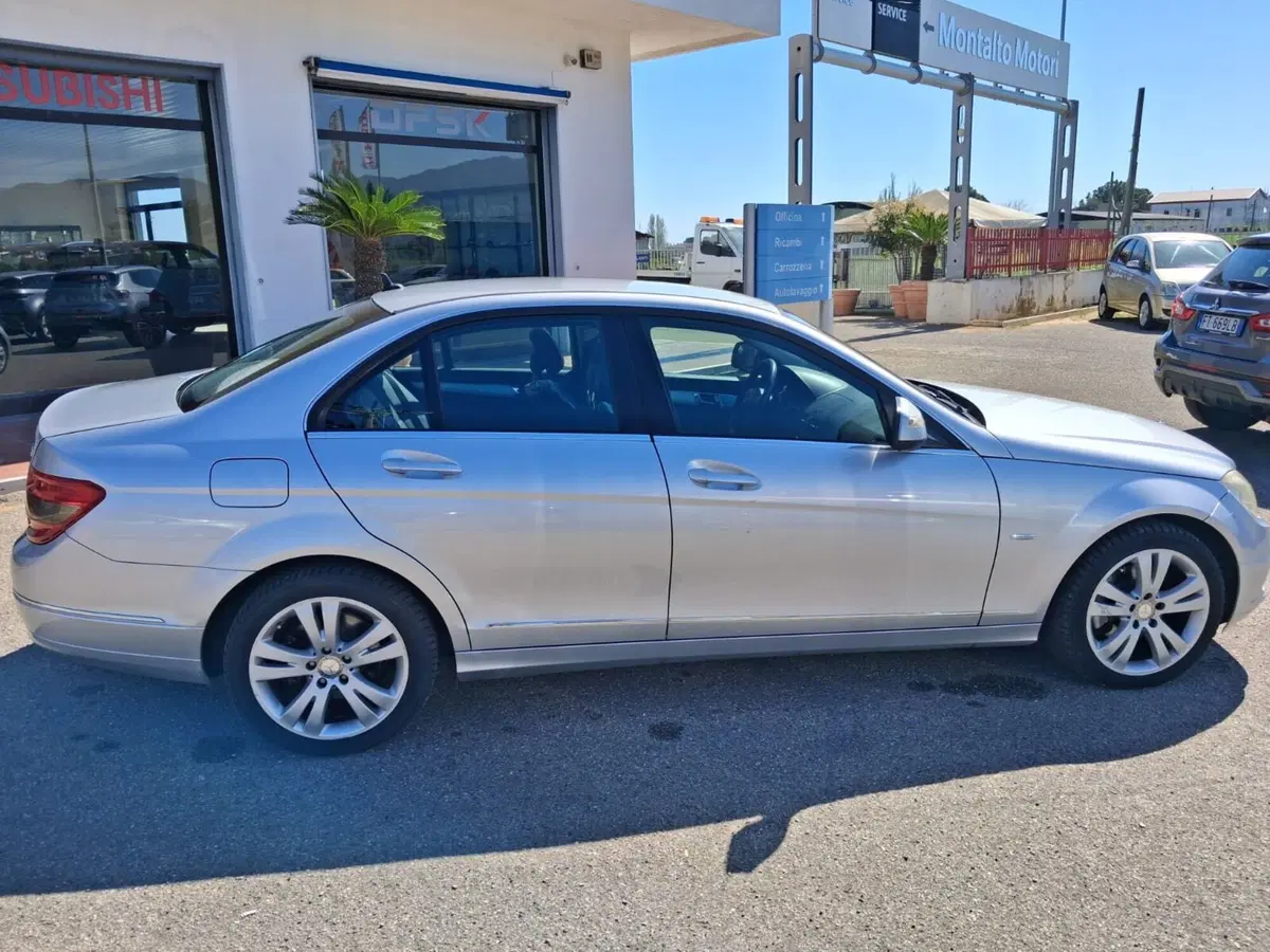 Mercedes-Benz Classe C usata a Cosenza (4)