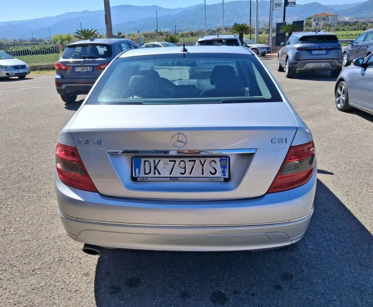 Mercedes-Benz Classe C usata a Cosenza (6)