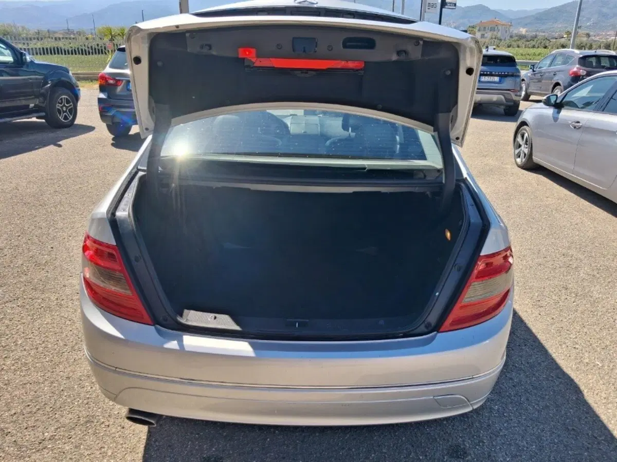 Mercedes-Benz Classe C usata a Cosenza (7)