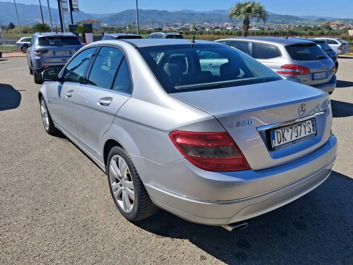 Mercedes-Benz Classe C usata a Cosenza (8)