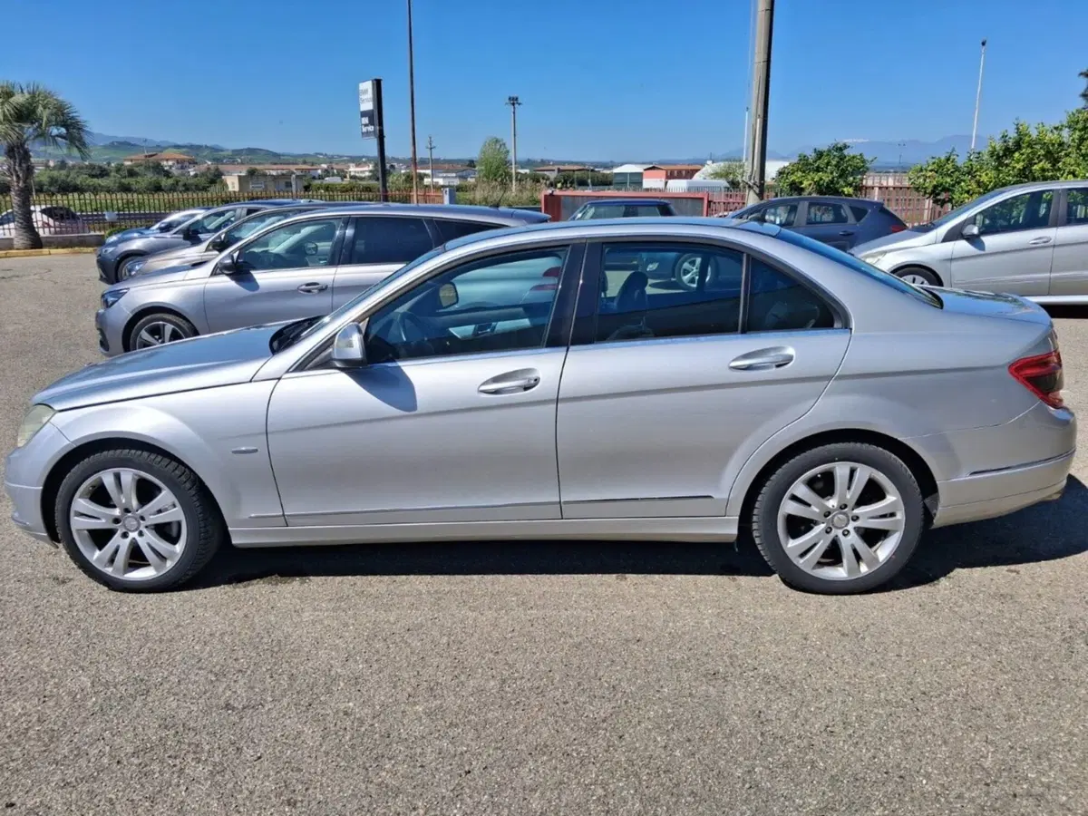 Mercedes-Benz Classe C usata a Cosenza (9)