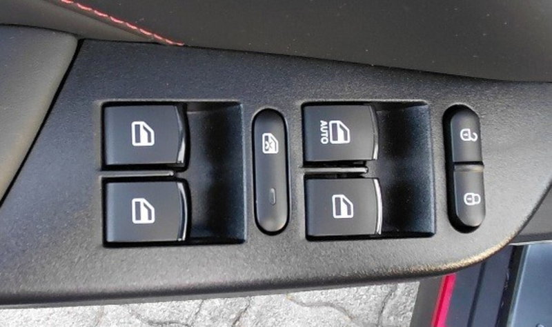 Dfsk Glory 500  usata a Cosenza (12)