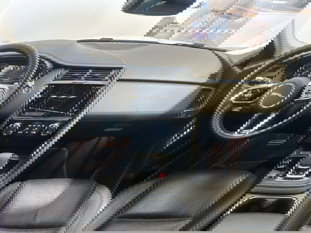Jaguar E-Pace usata a Napoli (4)