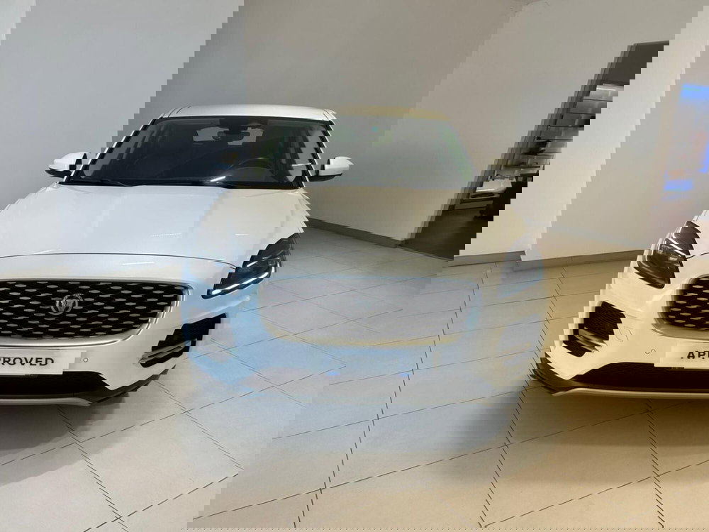 Jaguar E-Pace usata a Napoli (7)