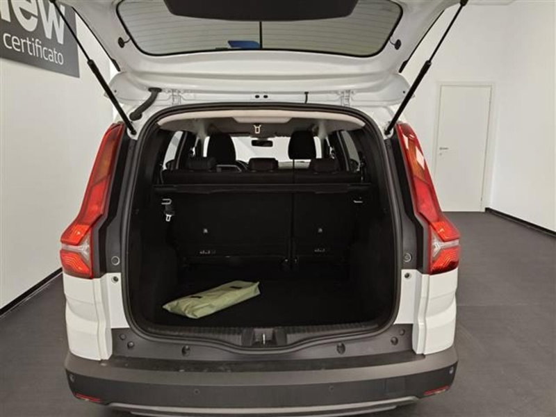 Dacia Jogger usata a Siena (17)