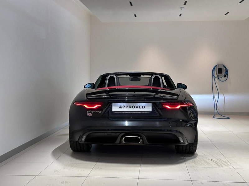 Jaguar F-Type Cabrio usata a Varese (6)