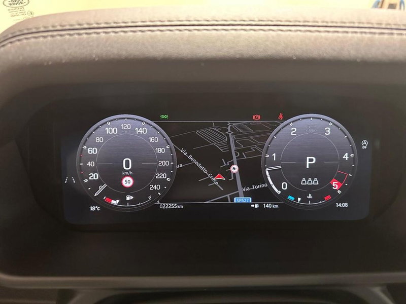 Land Rover Defender usata a Varese (10)