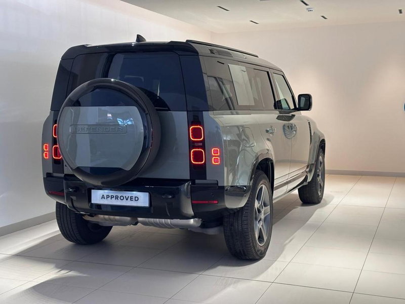 Land Rover Defender usata a Varese (2)